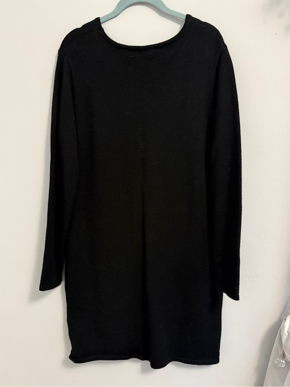 Classic Black Long Sleeve Pocket Dress - Picture 2 of 5